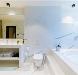 Luxury 7 Bedroom Dubrovnik Beachfront Villa with Infinity Pool, Sleeps 14